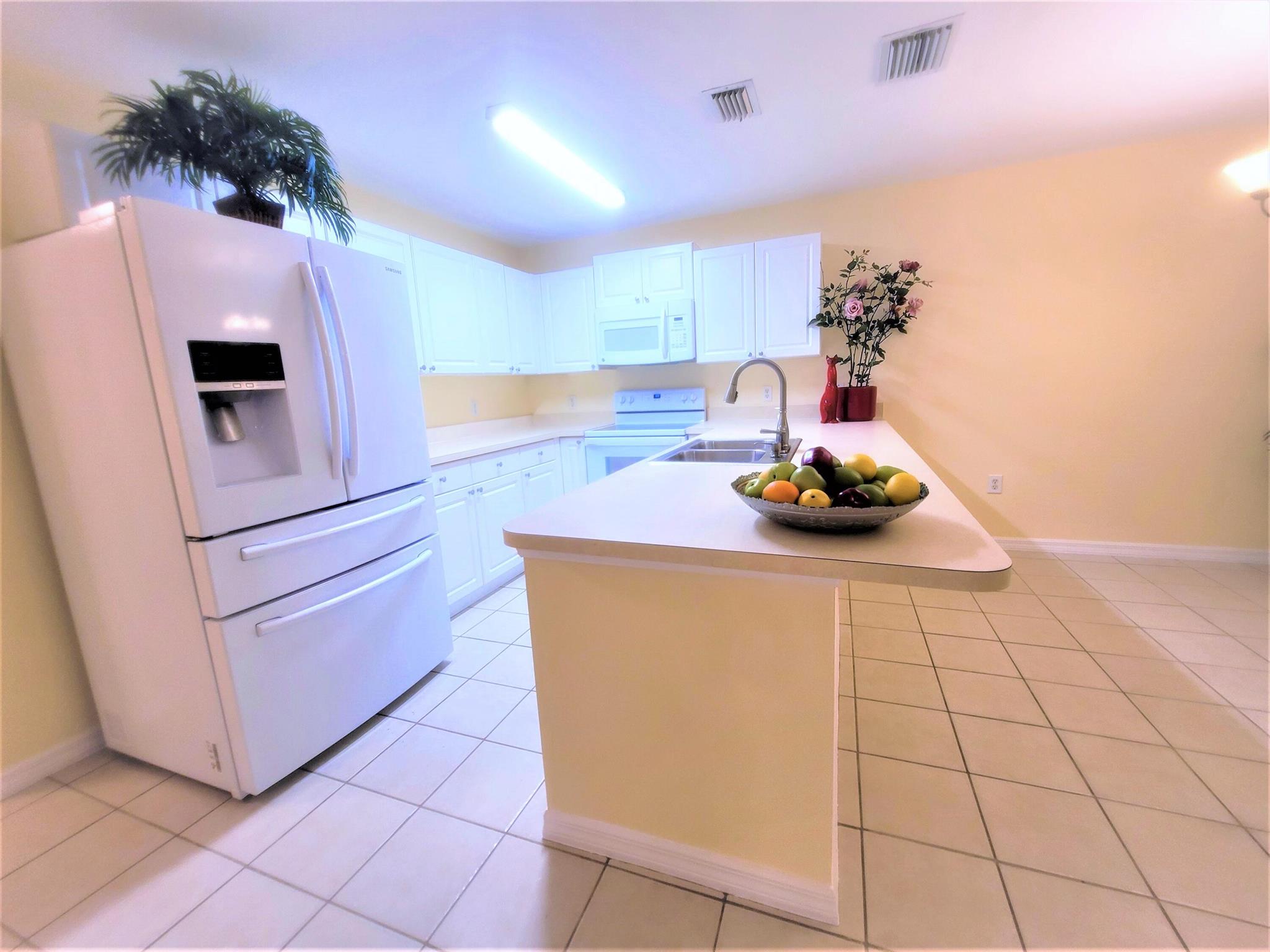372 Harp Terrace B