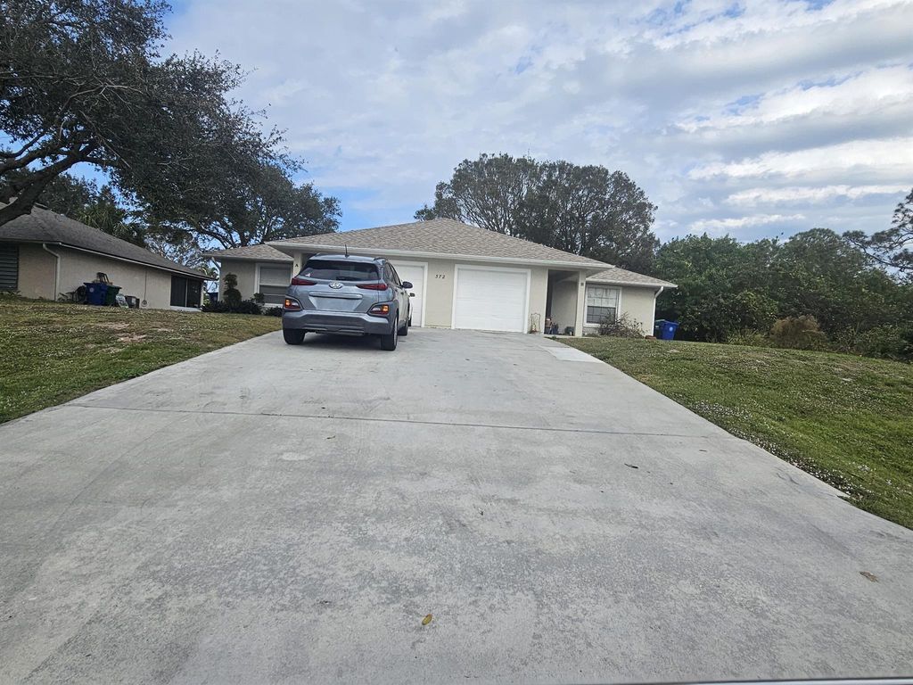 Photo of 372 Harp Terrace #B, Sebastian, FL 32958 (MLS # R11089293)