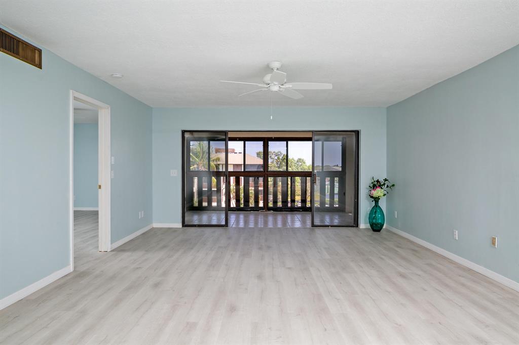 ST LUCIE CLUB & APT HOMES CONDO - Residential Lease