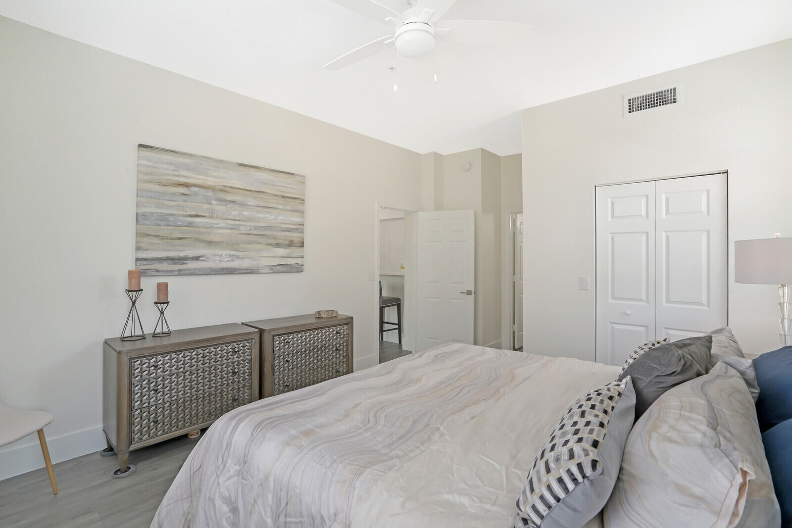 ST ANDREWS AT POLO CLUB CONDO - Residential Lease