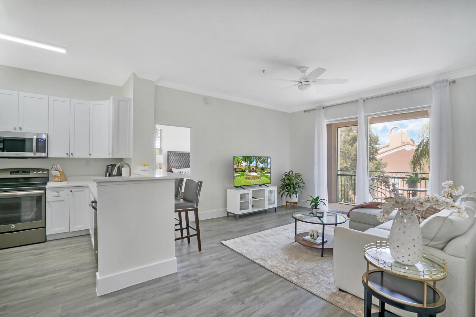 ST ANDREWS AT POLO CLUB CONDO - Residential Lease