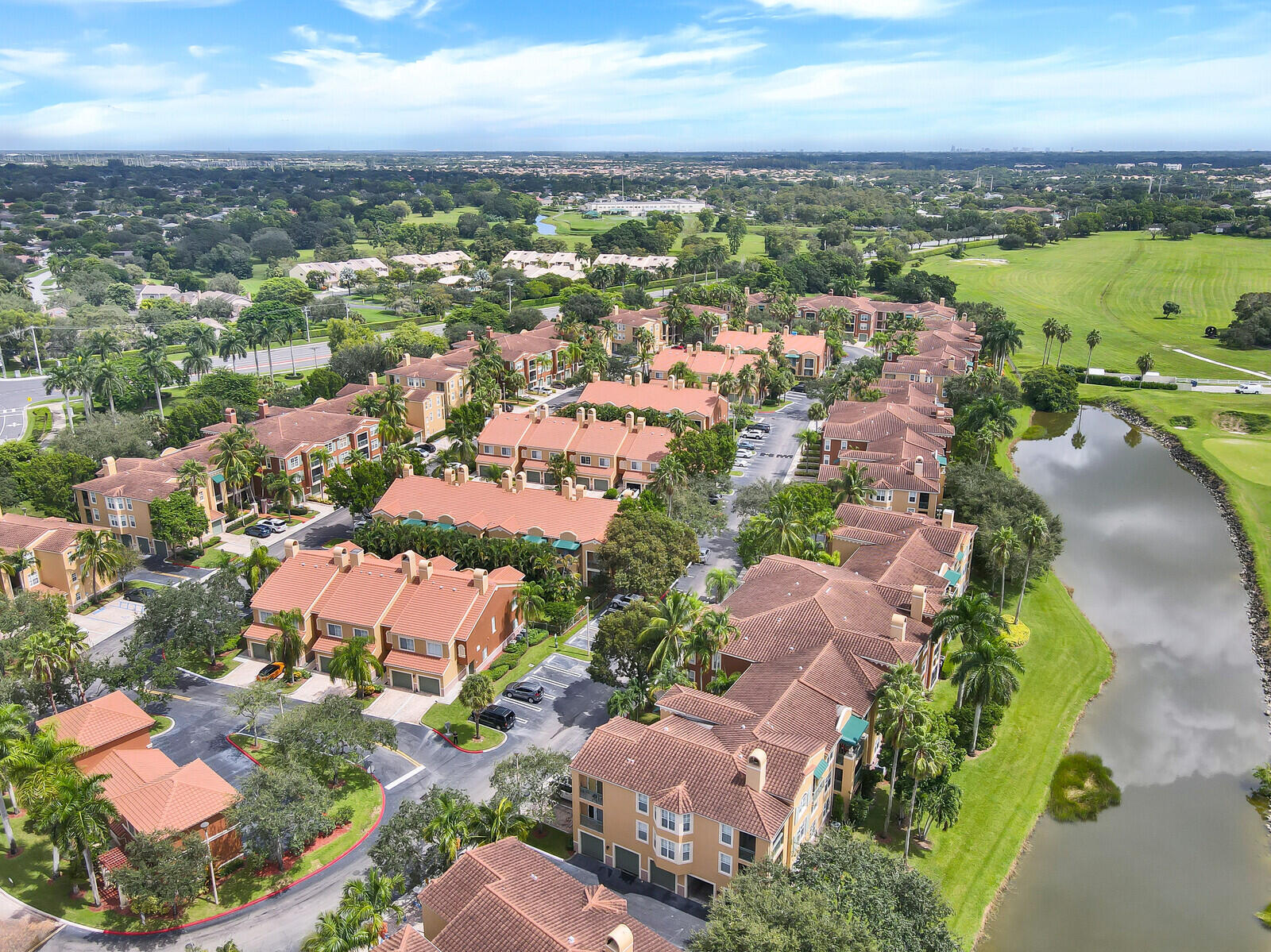 ST ANDREWS AT POLO CLUB CONDO - Residential Lease