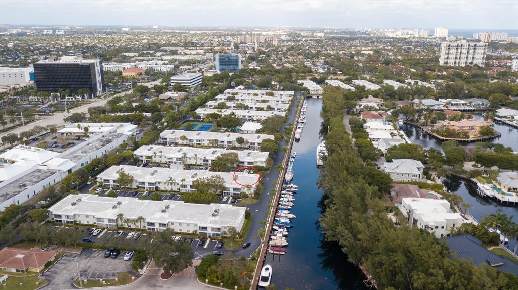 Dream living for a boating lifestyle in a 24 hour secured complex. This community offers four pools, recreation centers, six tennis courts and two exercise rooms. This spacious unit is located on the second floor. The kitchen is open, brand new floors and many other updates in the unit. East of US-1, close to restaurants, bars, shopping centers with grocery stores etc. A must see unit. You will love every corner of this beautifully nurtured unit!