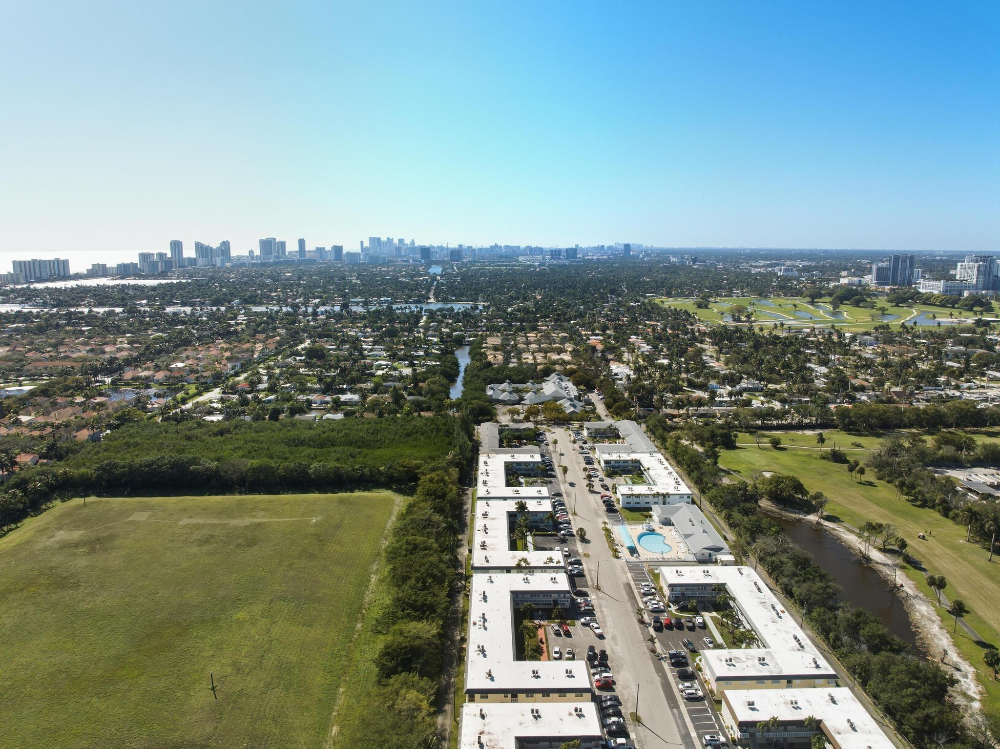 CRYSTAL COURT MANOR - Residential