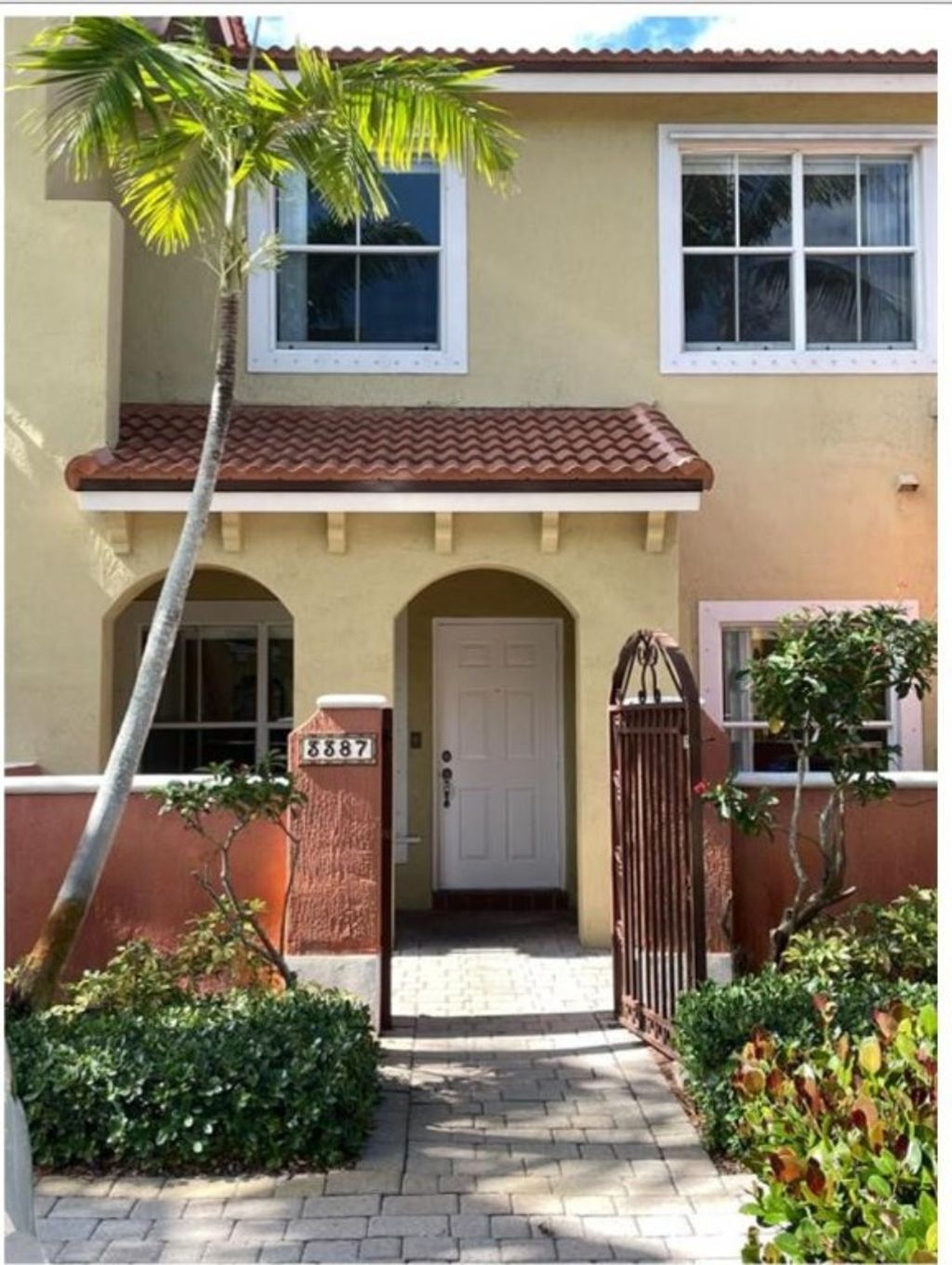 Photo of 3387 Merrick Court, Pompano Beach, FL 33063 (MLS # F10485425)