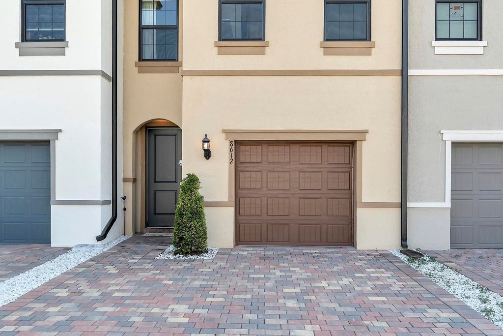Photo of 8612 Escue Street, Lake Worth, FL 33467 (MLS # R11138731)