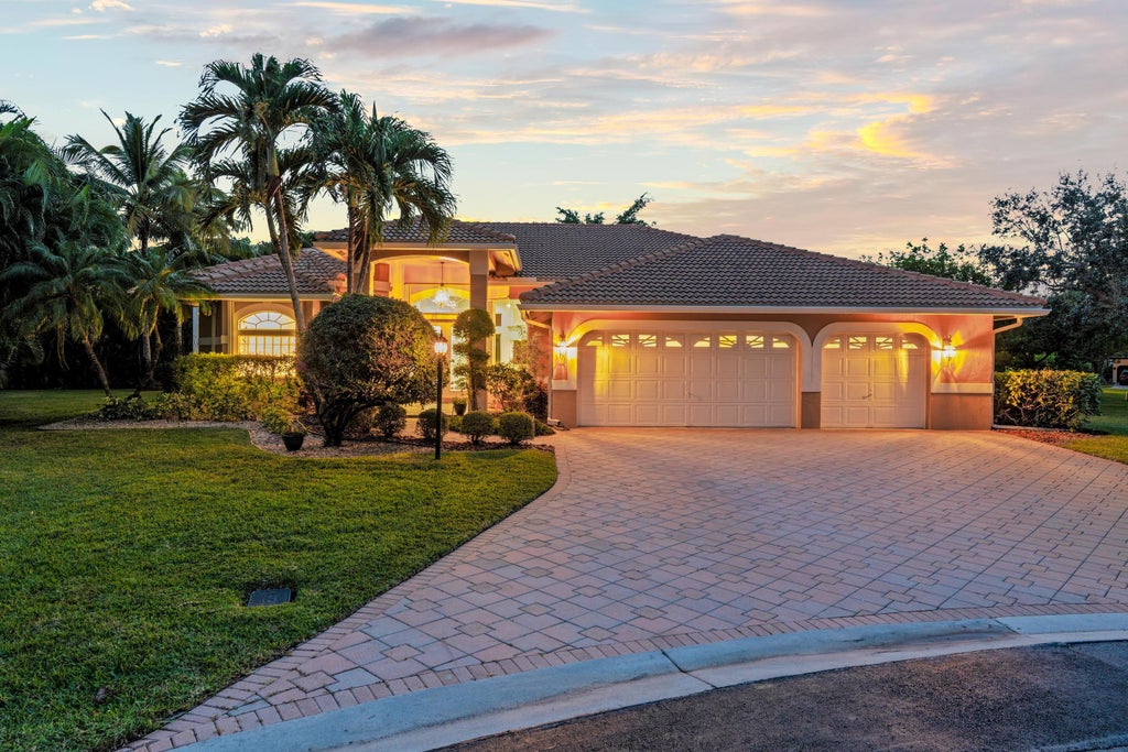 Photo of 10398 NW 63rd Drive, Parkland, FL 33076 (MLS # R11038305)