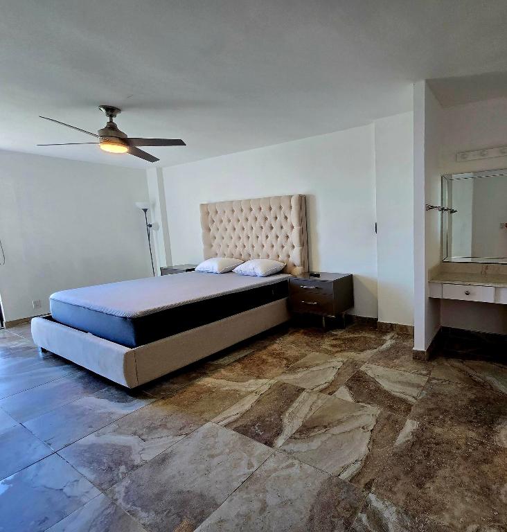 CORONADO CONDO-TOWER II - Residential