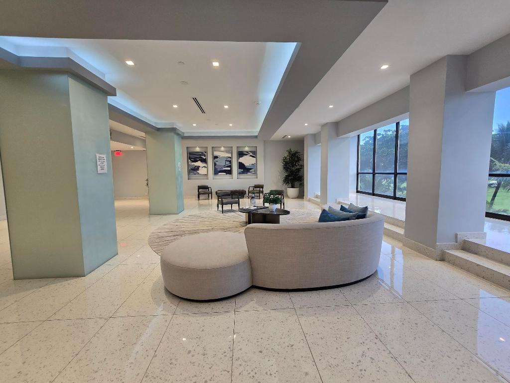 CORONADO CONDO-TOWER II - Residential