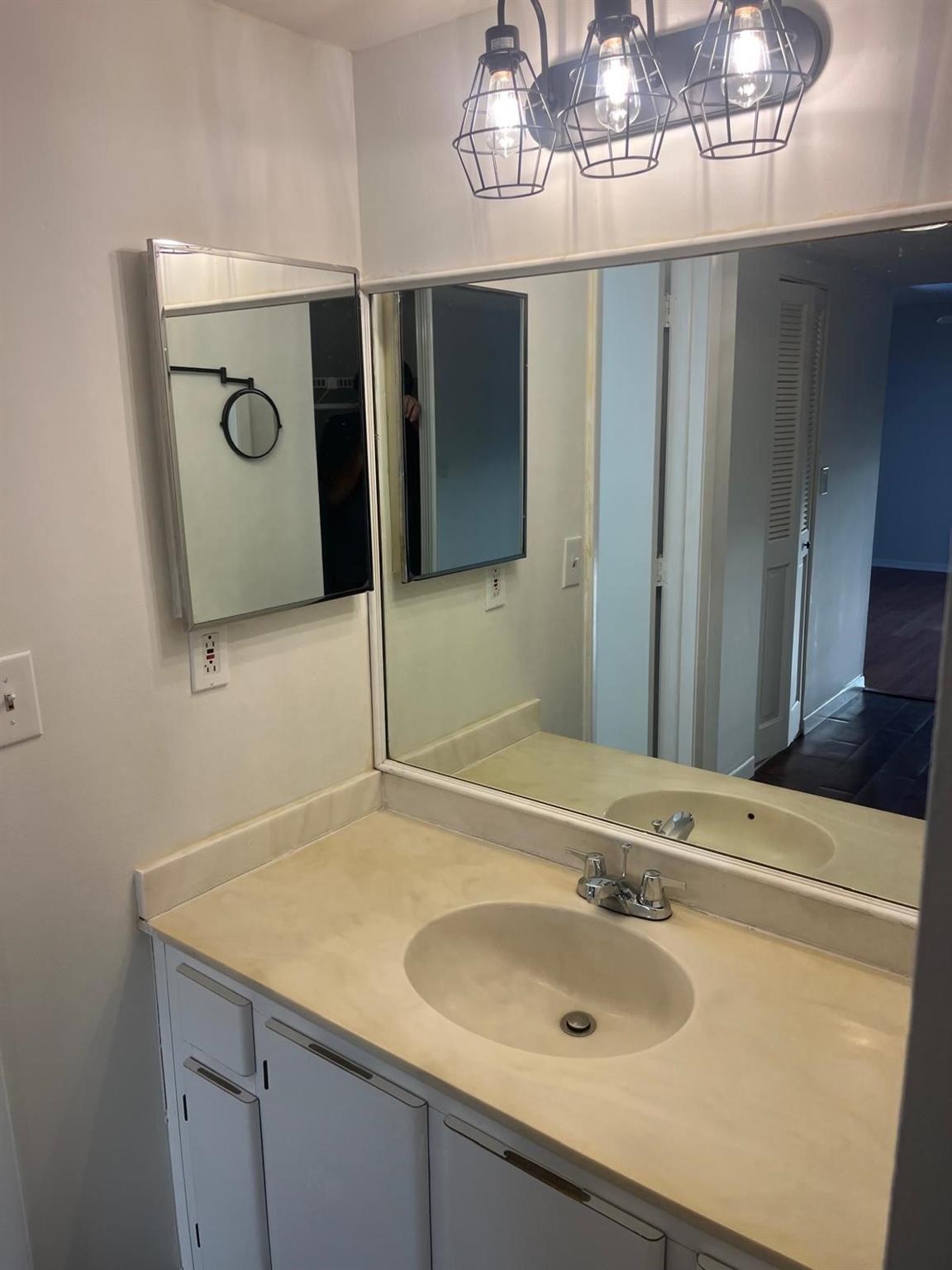 Concord Village Condo IV - Residential Lease