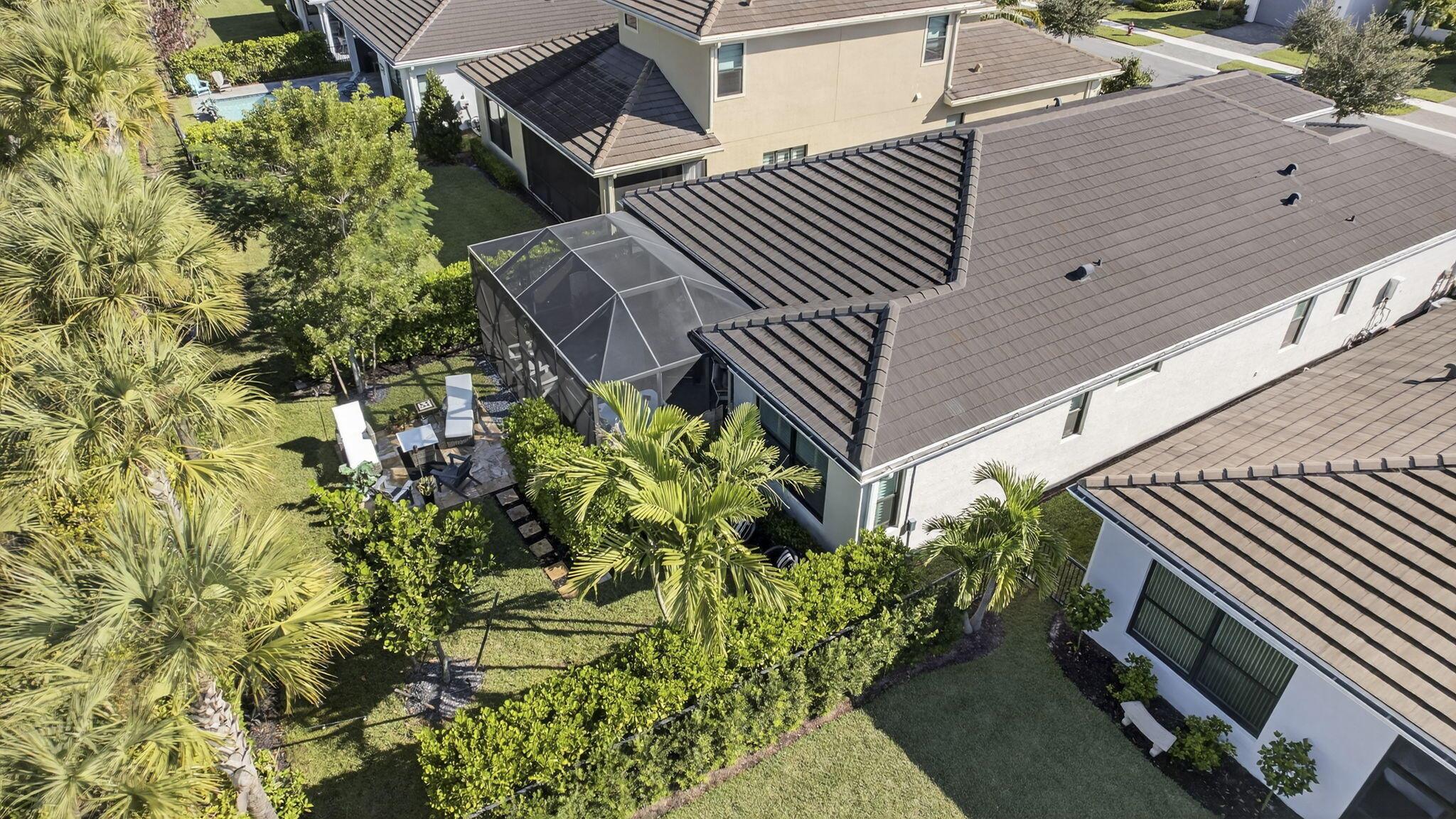 CRESSWIND PALM BEACH - Residential