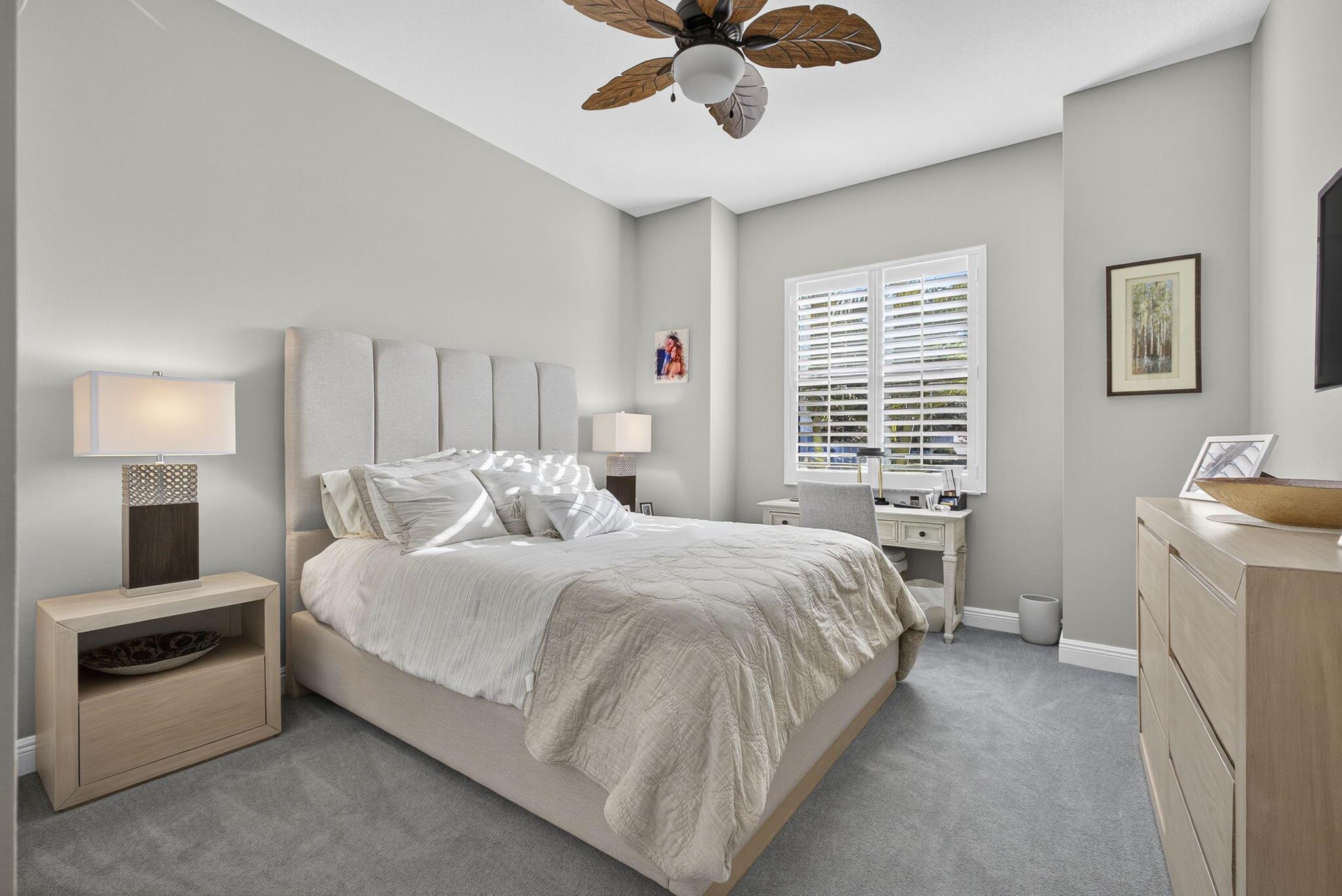 CRESSWIND PALM BEACH - Residential