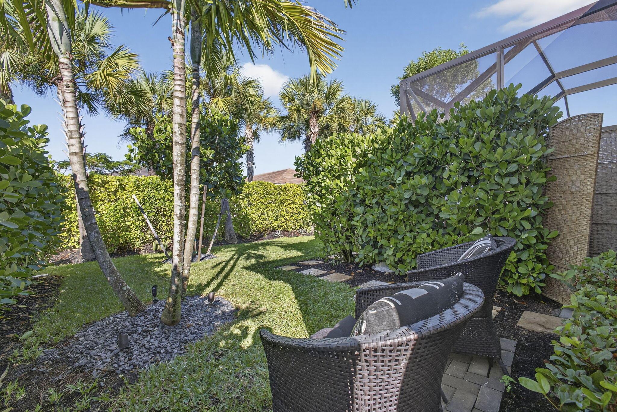 CRESSWIND PALM BEACH - Residential