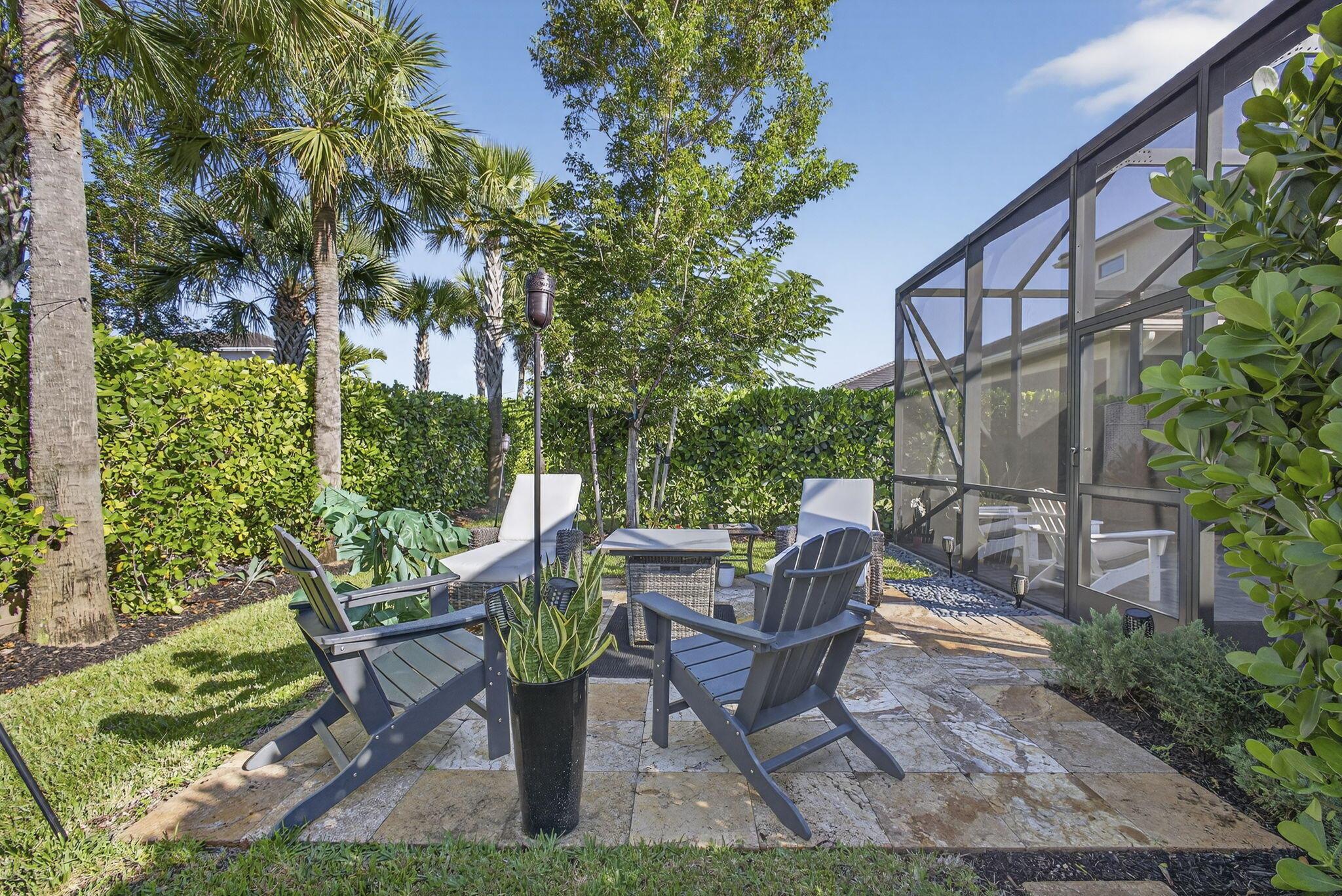 CRESSWIND PALM BEACH - Residential