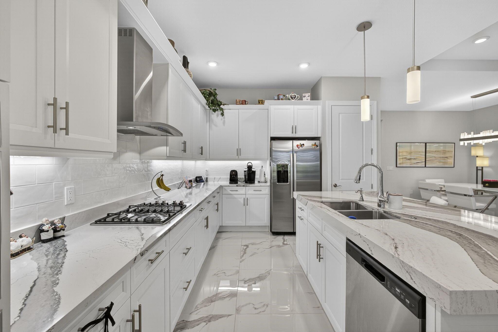 CRESSWIND PALM BEACH - Residential