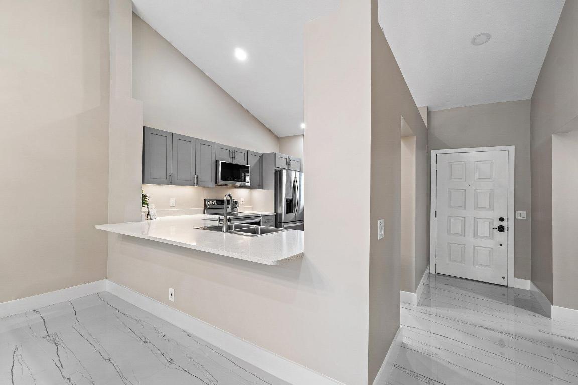 BRIARWOOD - Residential