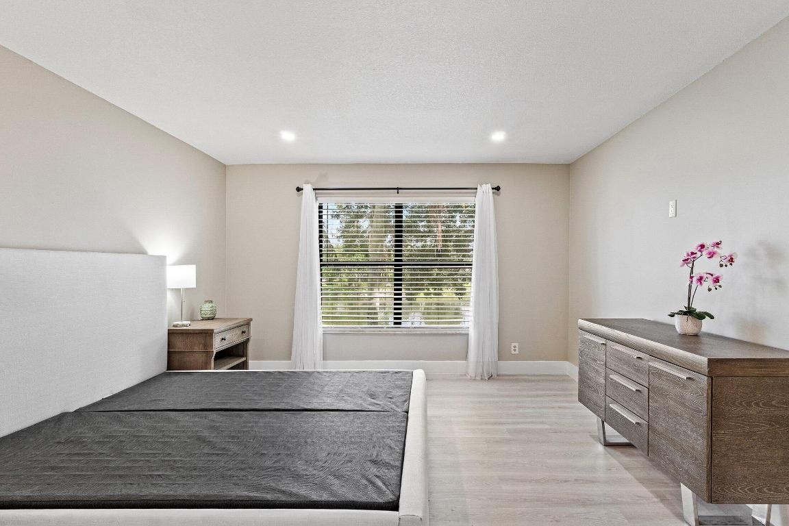 BRIARWOOD - Residential