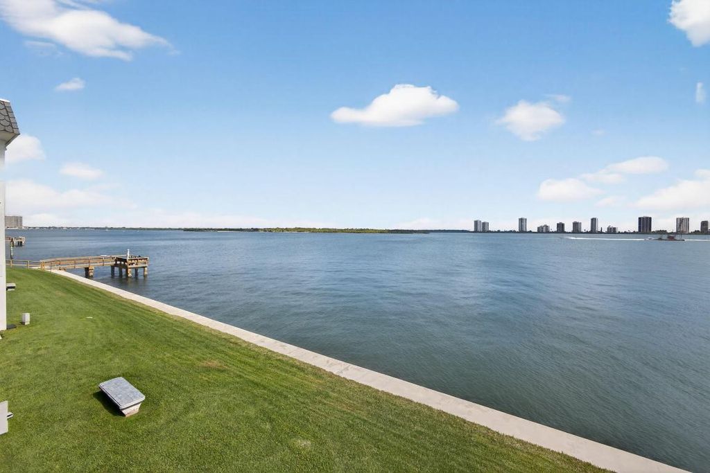 Photo of 100 Shore Court #208, North Palm Beach, FL 33408 (MLS # R11158899)