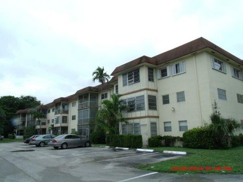 4045 NW 16th Street 205 Lauderhill FL 33313
