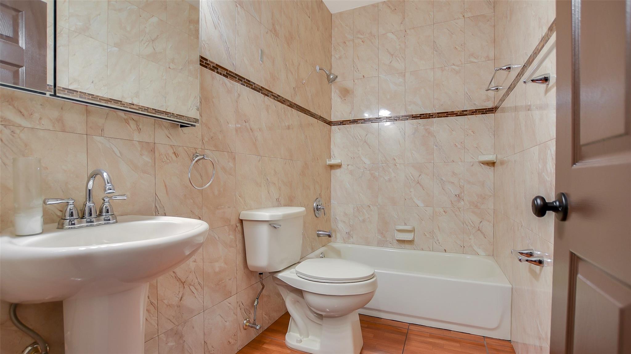 HUBBARDS PLAT - Residential Lease