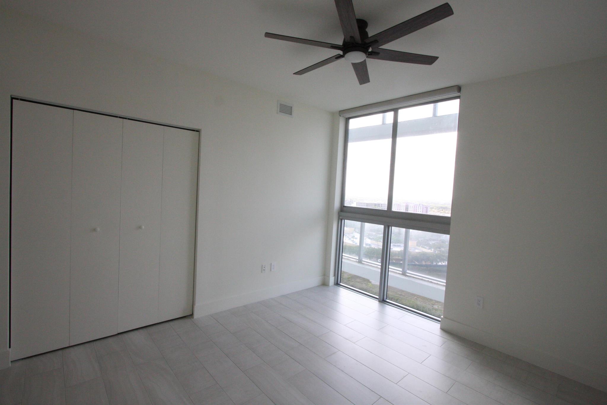 Metropica One - Residential