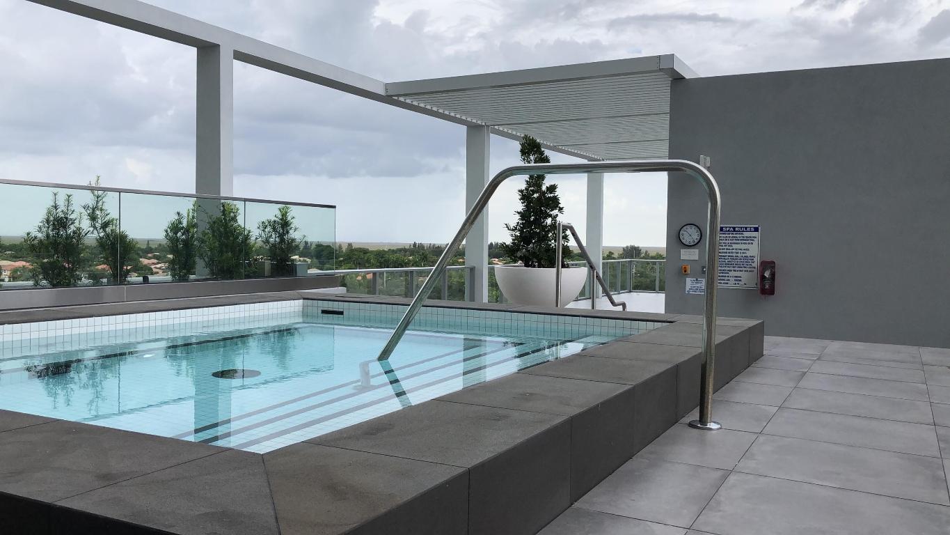 Metropica One - Residential