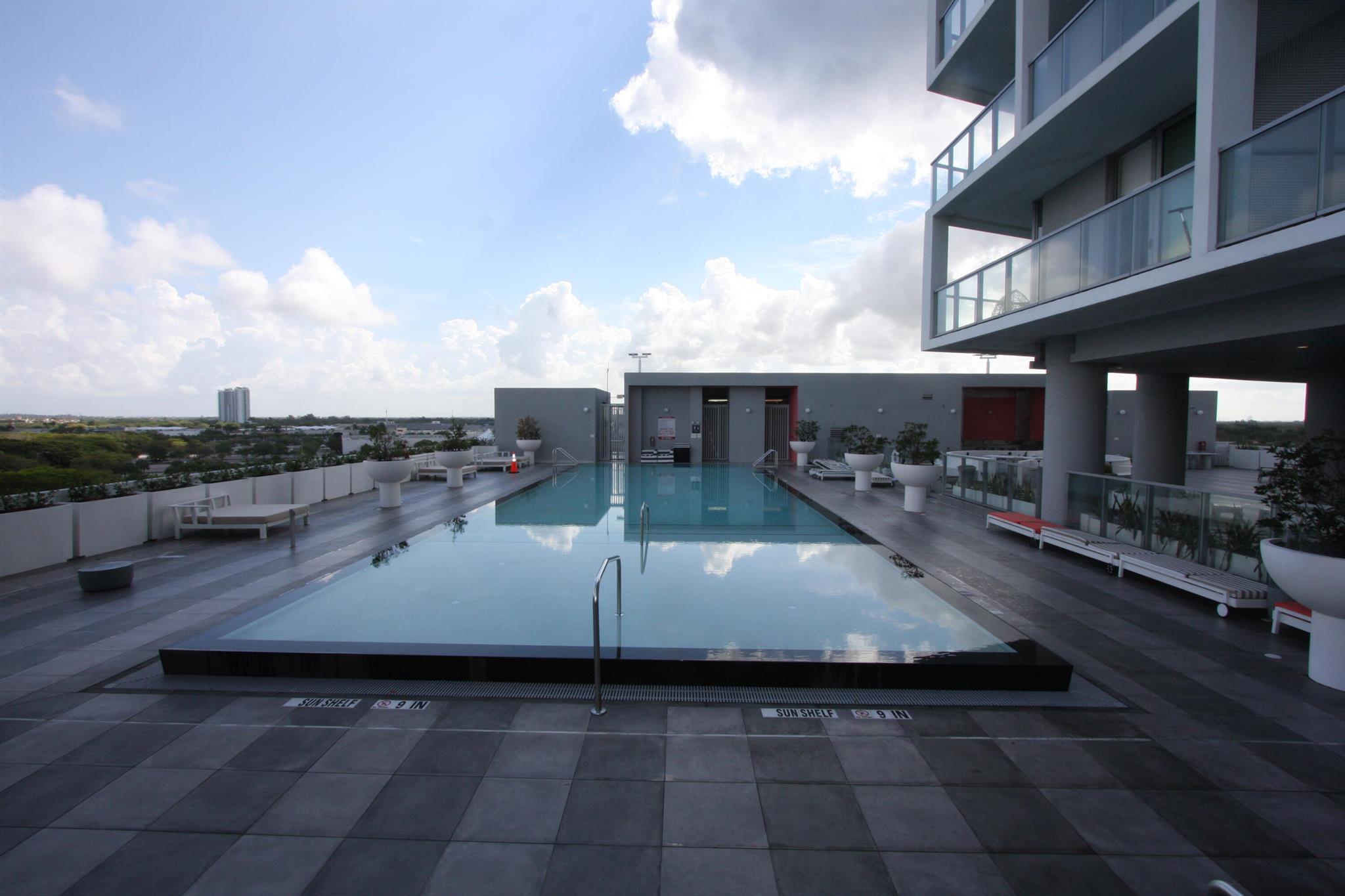 Metropica One - Residential