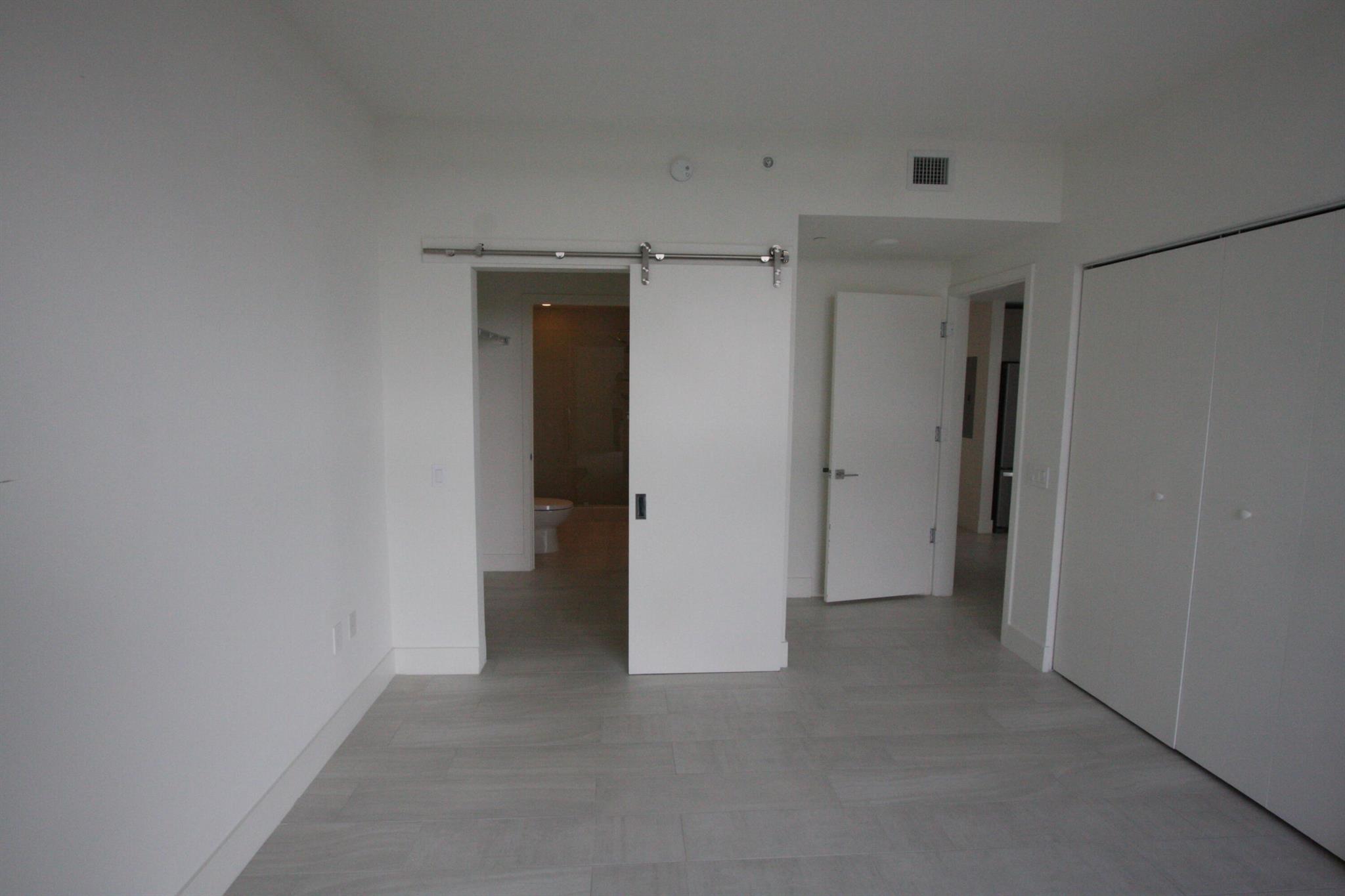 Metropica One - Residential