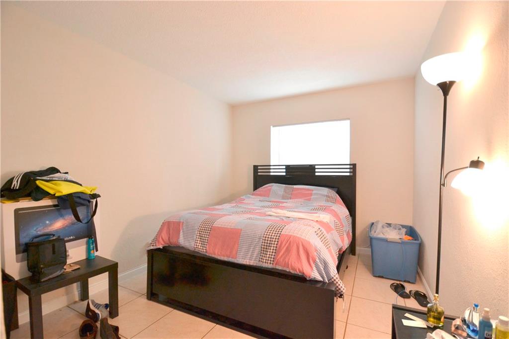 WILTON COMMONS - Residential