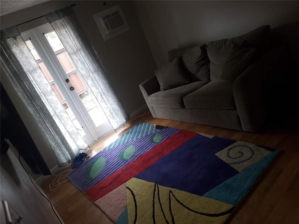 Snow Hill - Residential Income