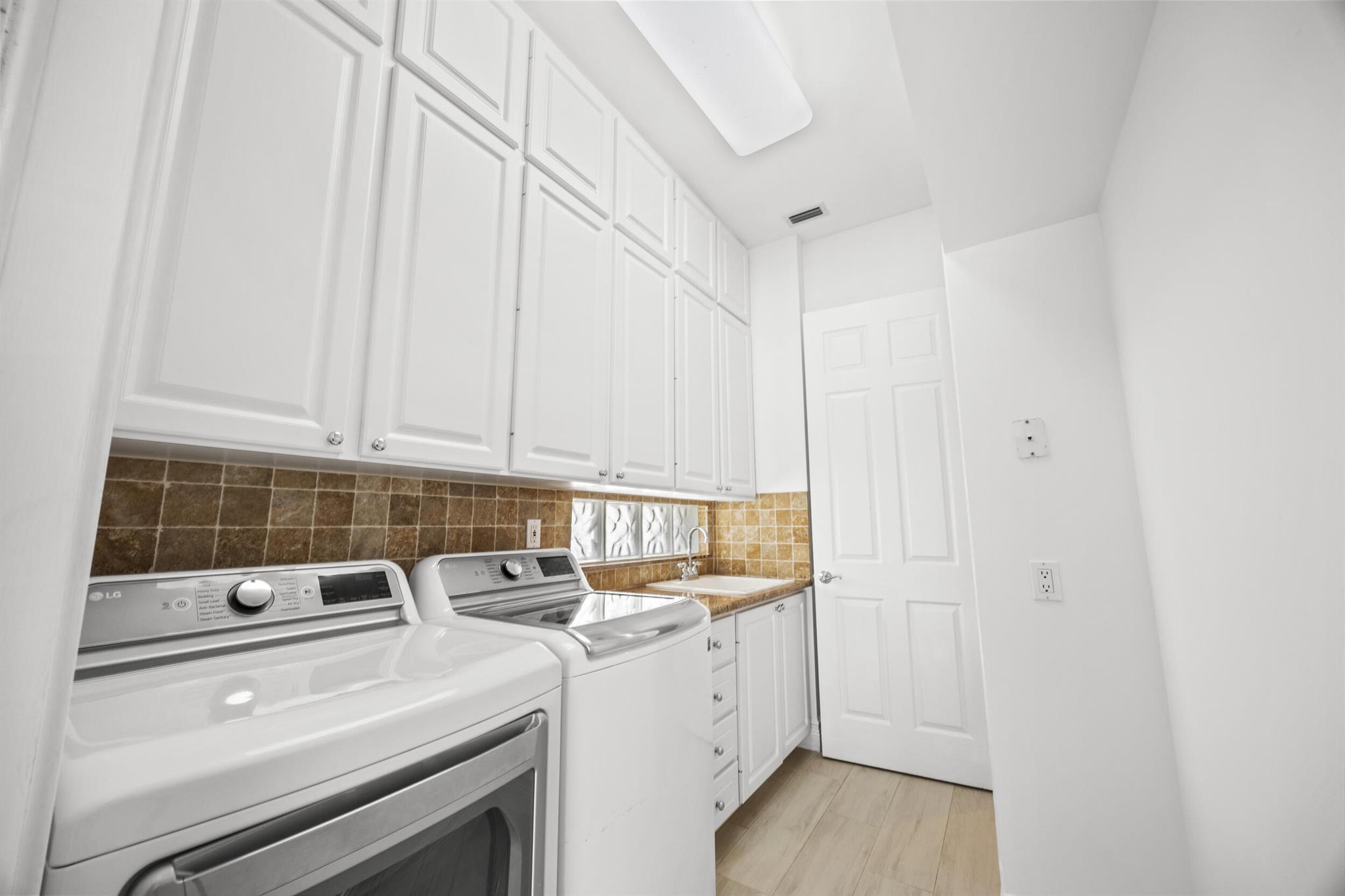 Isles at Palm Beach Garde - Residential