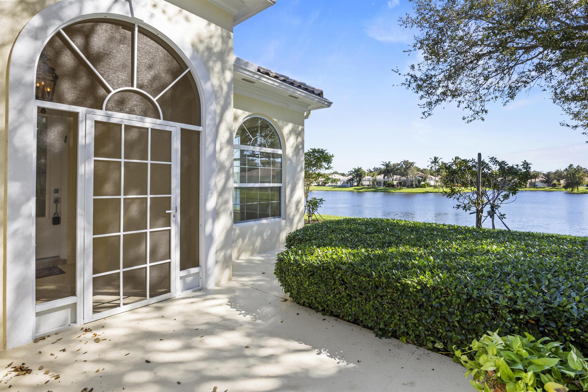 Isles at Palm Beach Garde - Residential