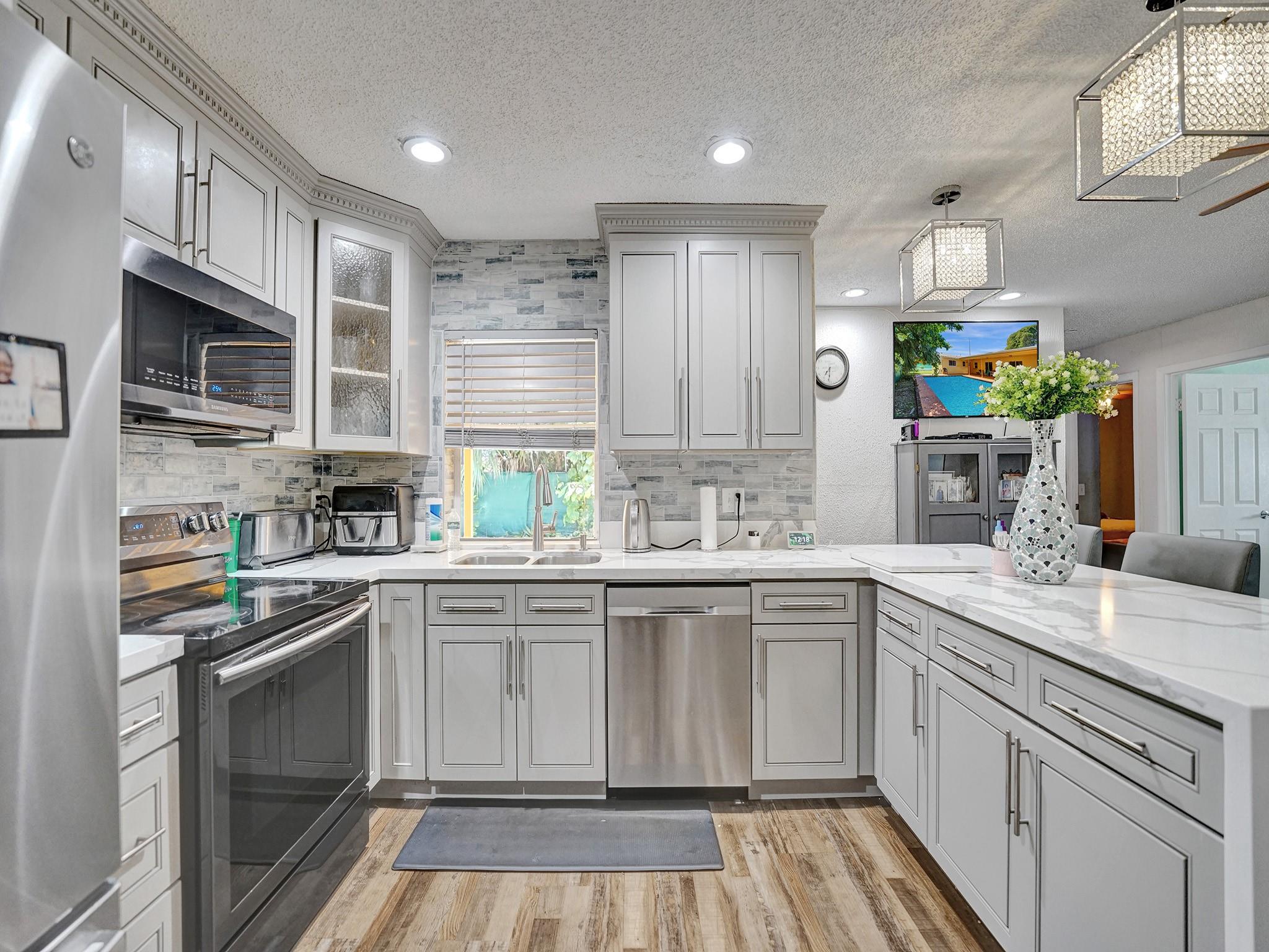 WOODLAND GREENS - Residential