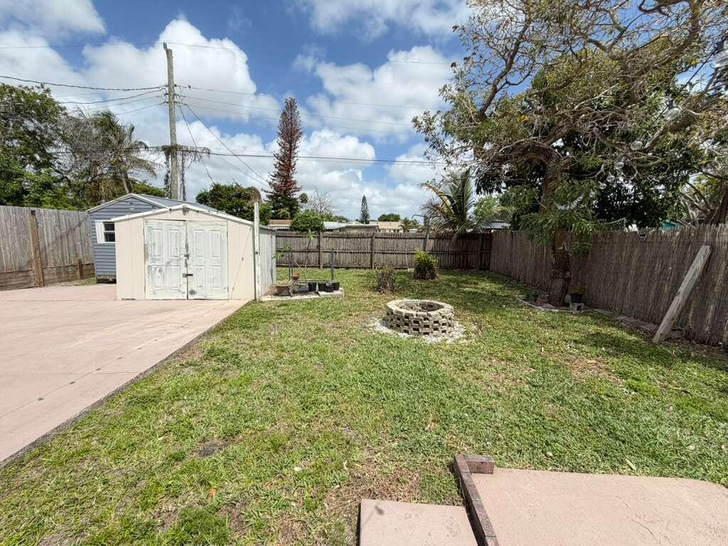 PINE AIR 4 - Residential