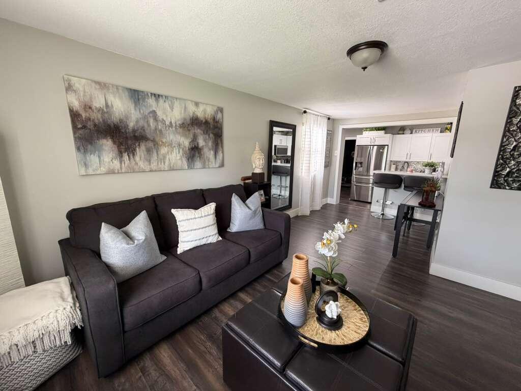 PINE AIR 4 - Residential