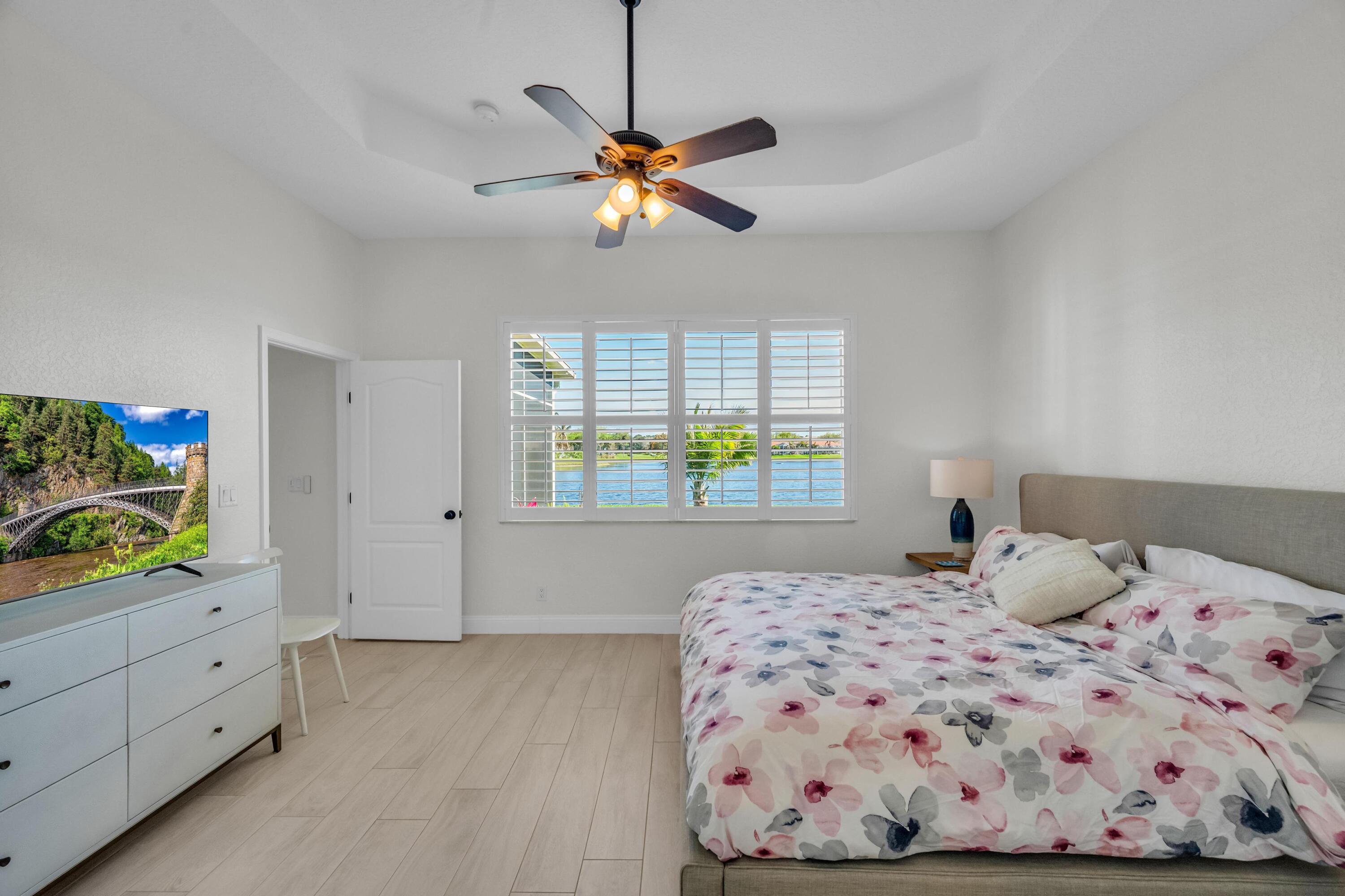 PORTOFINO SHORES PHASE TWO - Residential