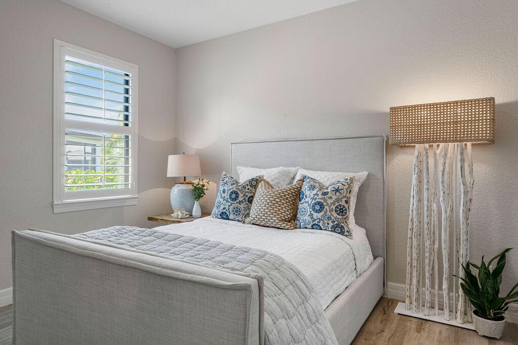 VERANDA GARDENS - Residential