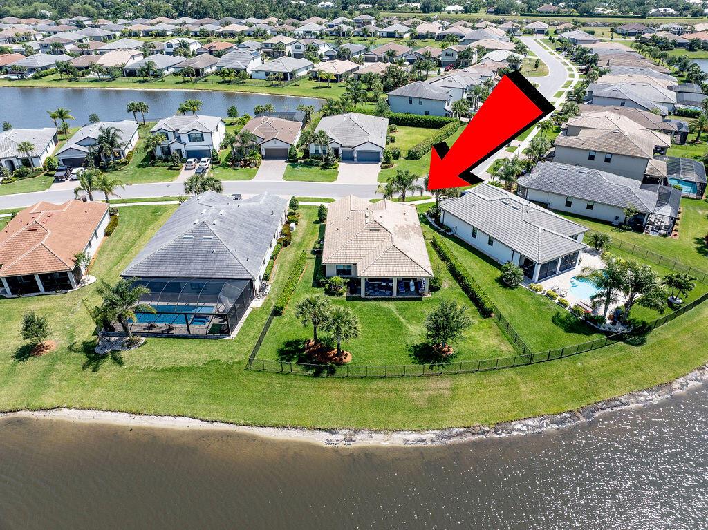 VERANDA GARDENS - Residential