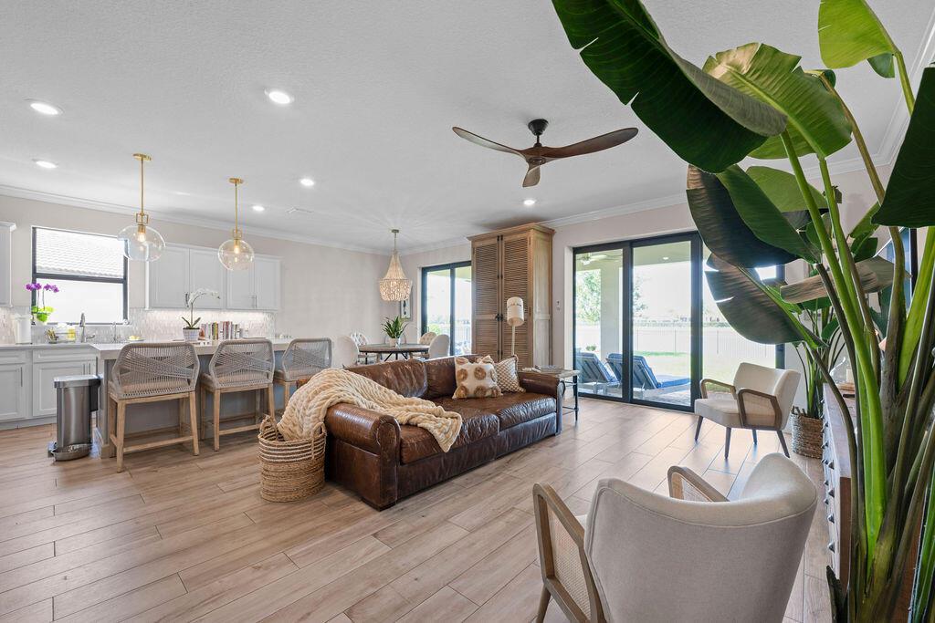 VERANDA GARDENS - Residential