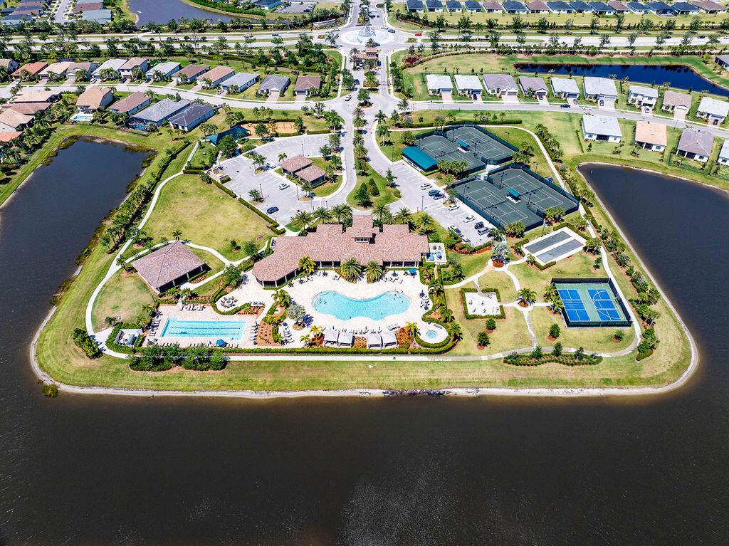 VERANDA GARDENS - Residential