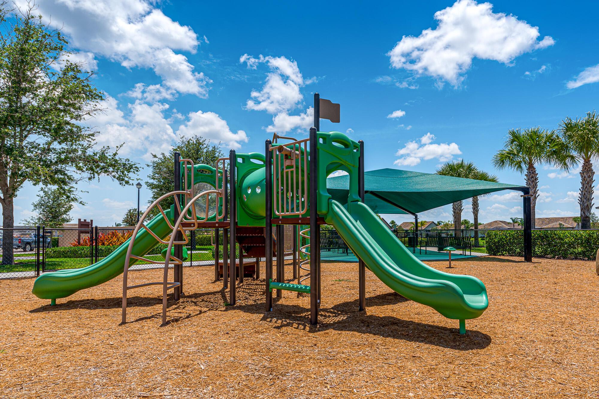 VERANDA GARDENS - Residential