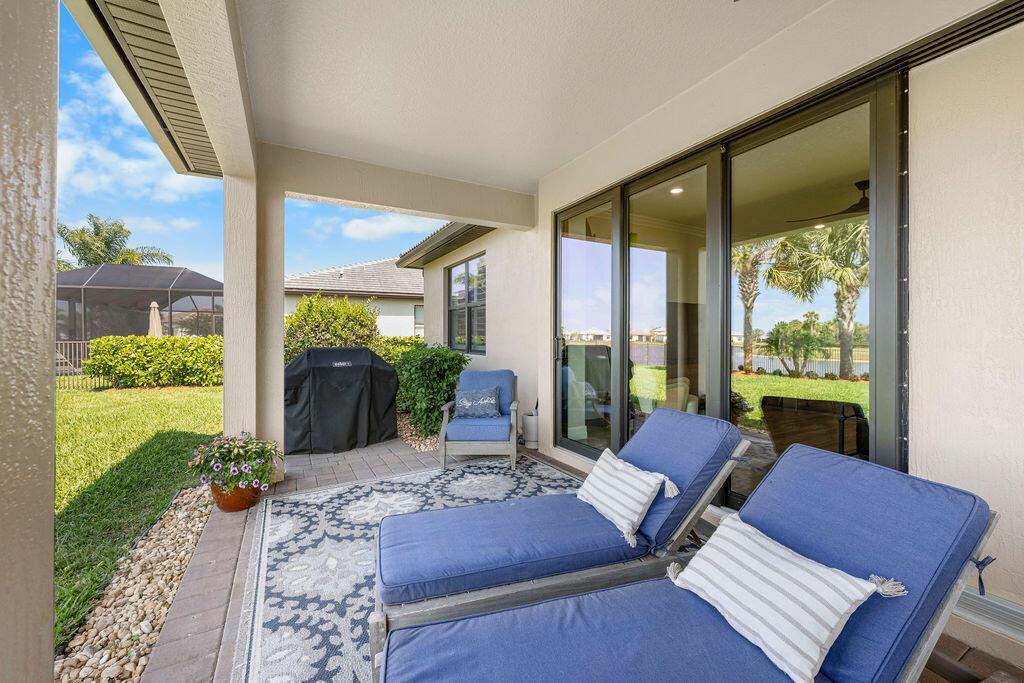 VERANDA GARDENS - Residential