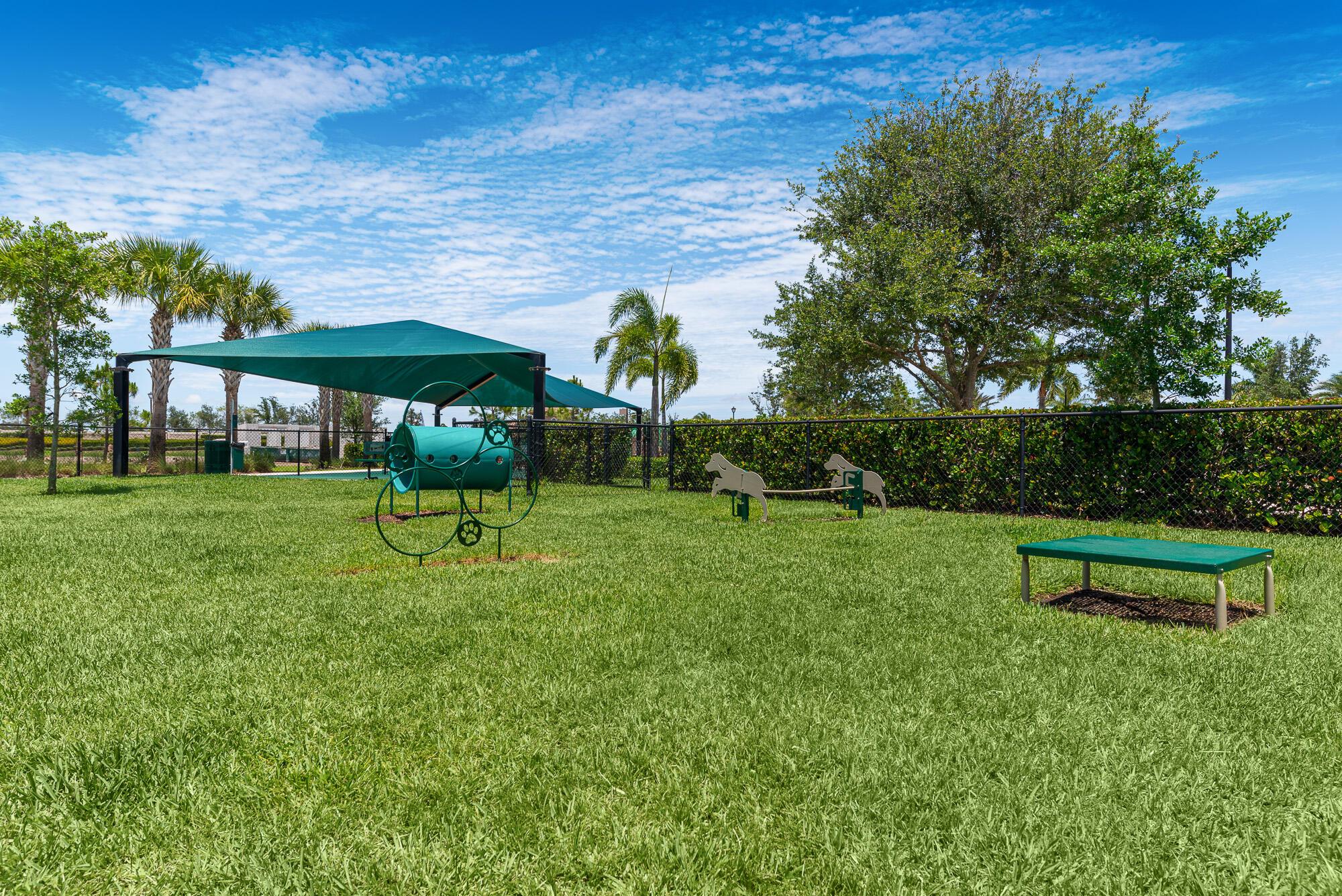 VERANDA GARDENS - Residential