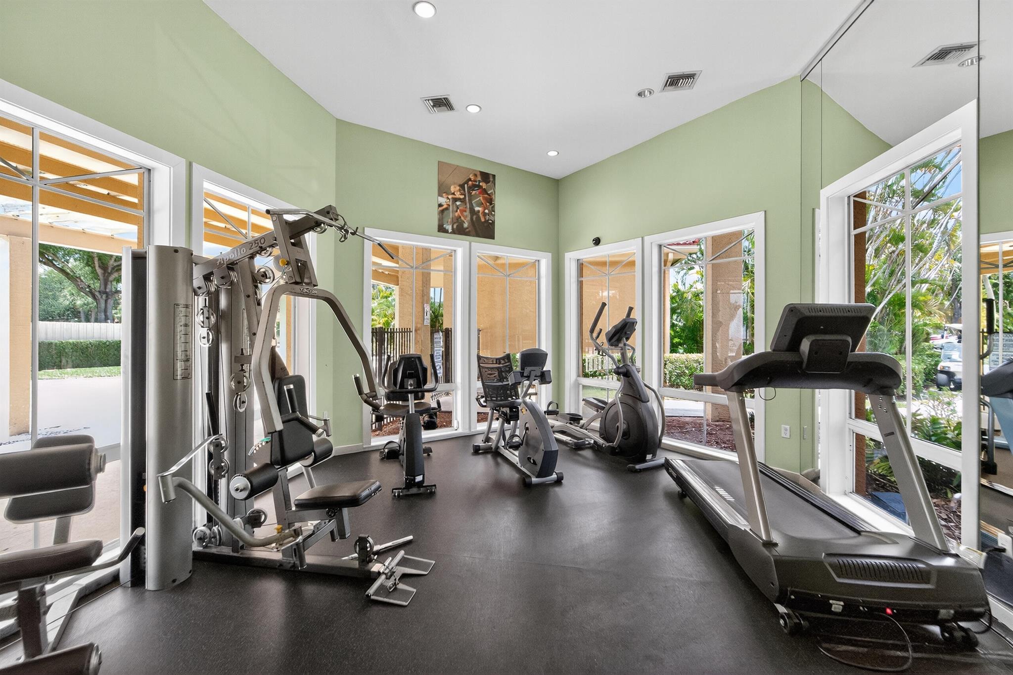 PALM LAKE CONDO - Residential Lease