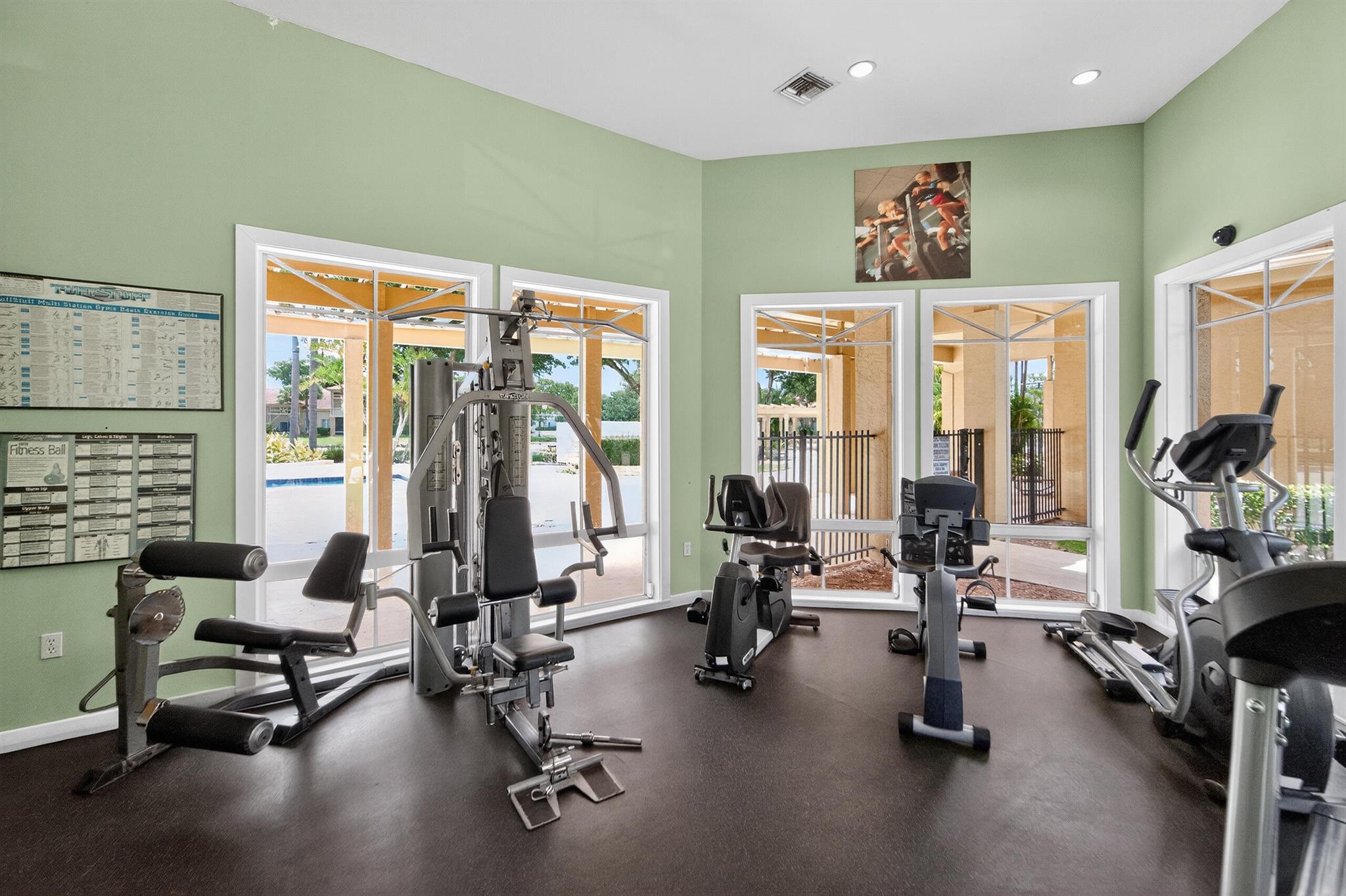 PALM LAKE CONDO - Residential Lease