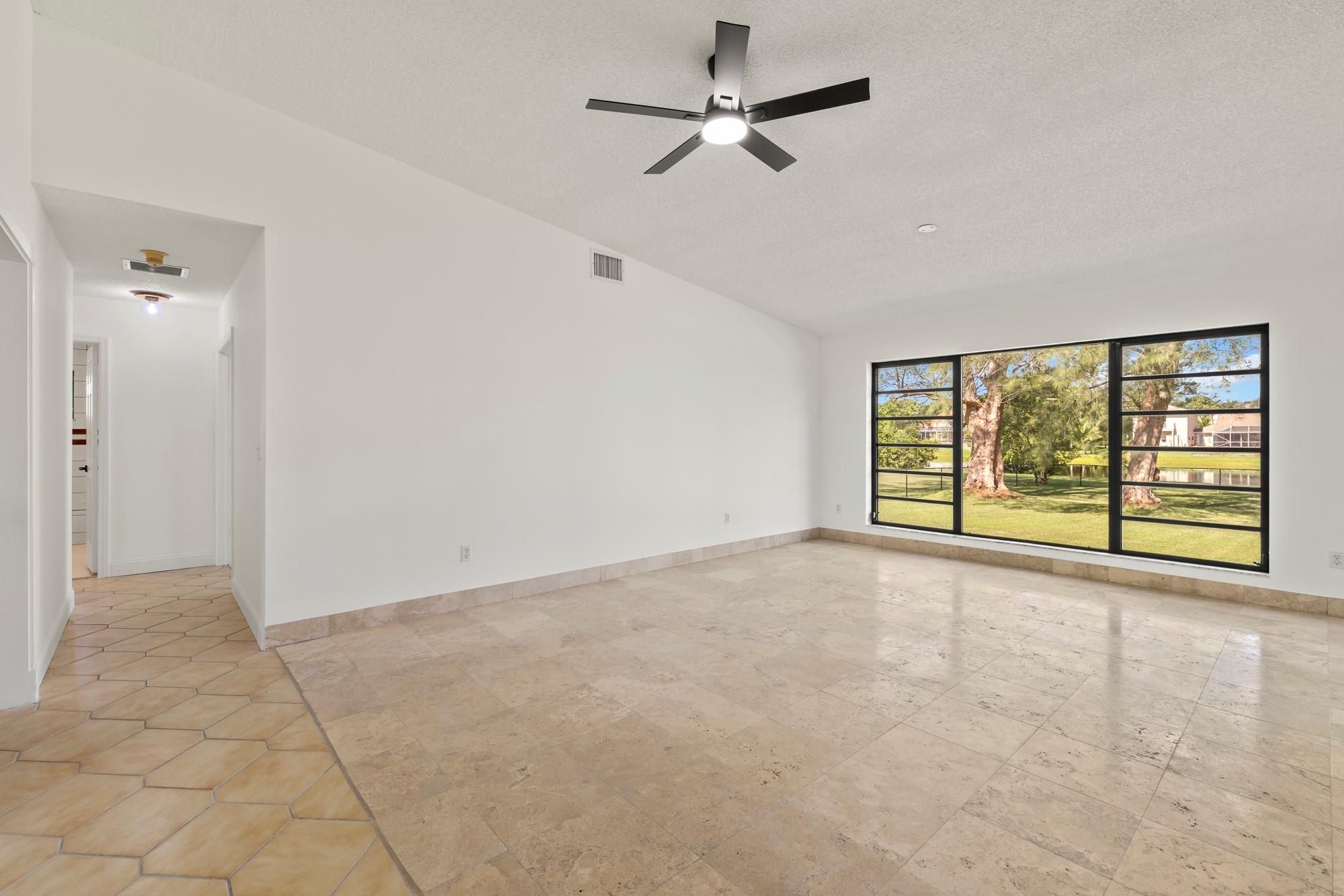 Whippoorwill Lakes - Residential