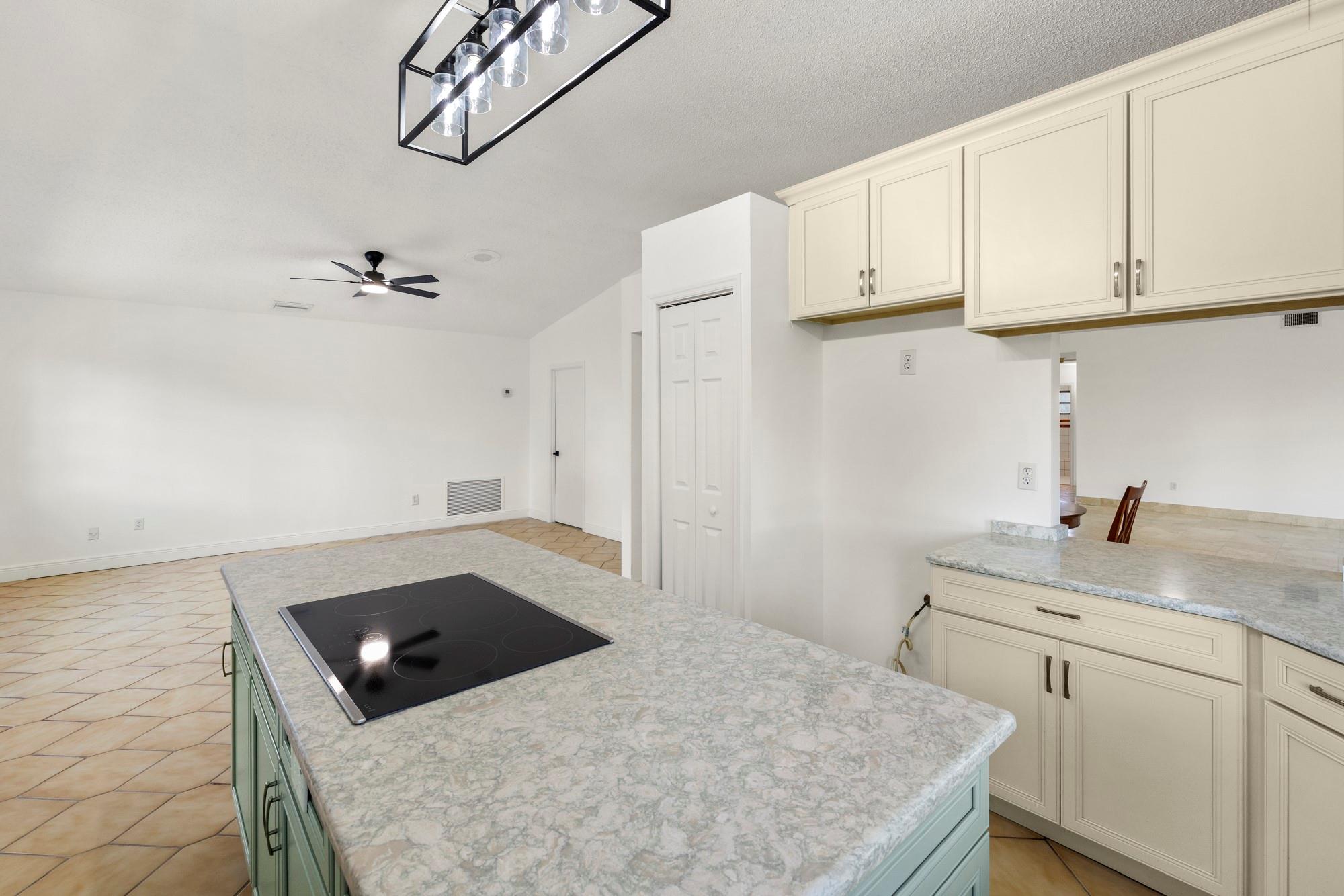 Whippoorwill Lakes - Residential