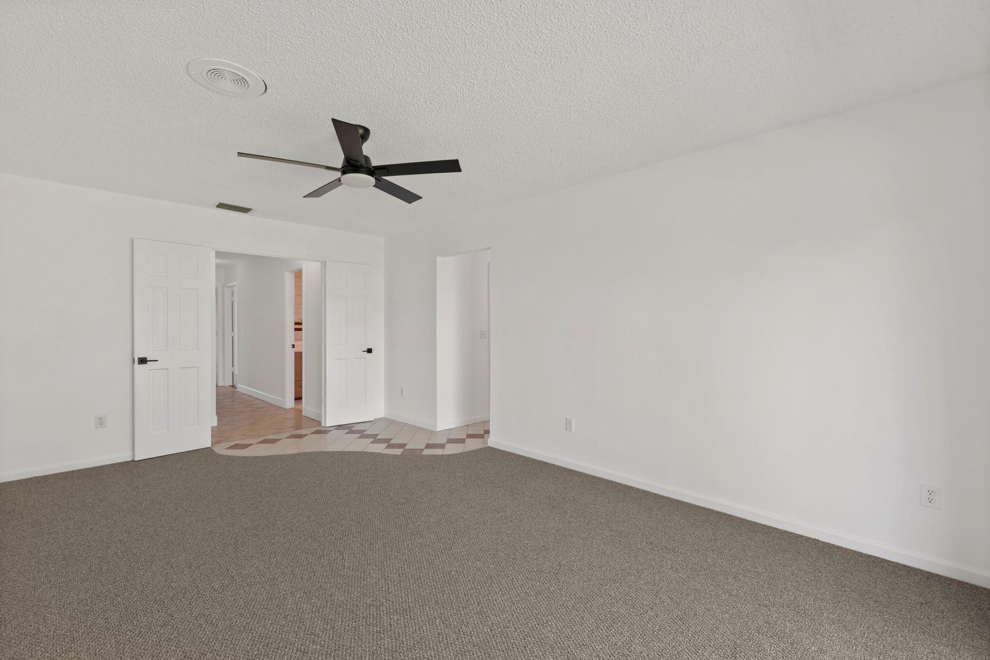 Whippoorwill Lakes - Residential