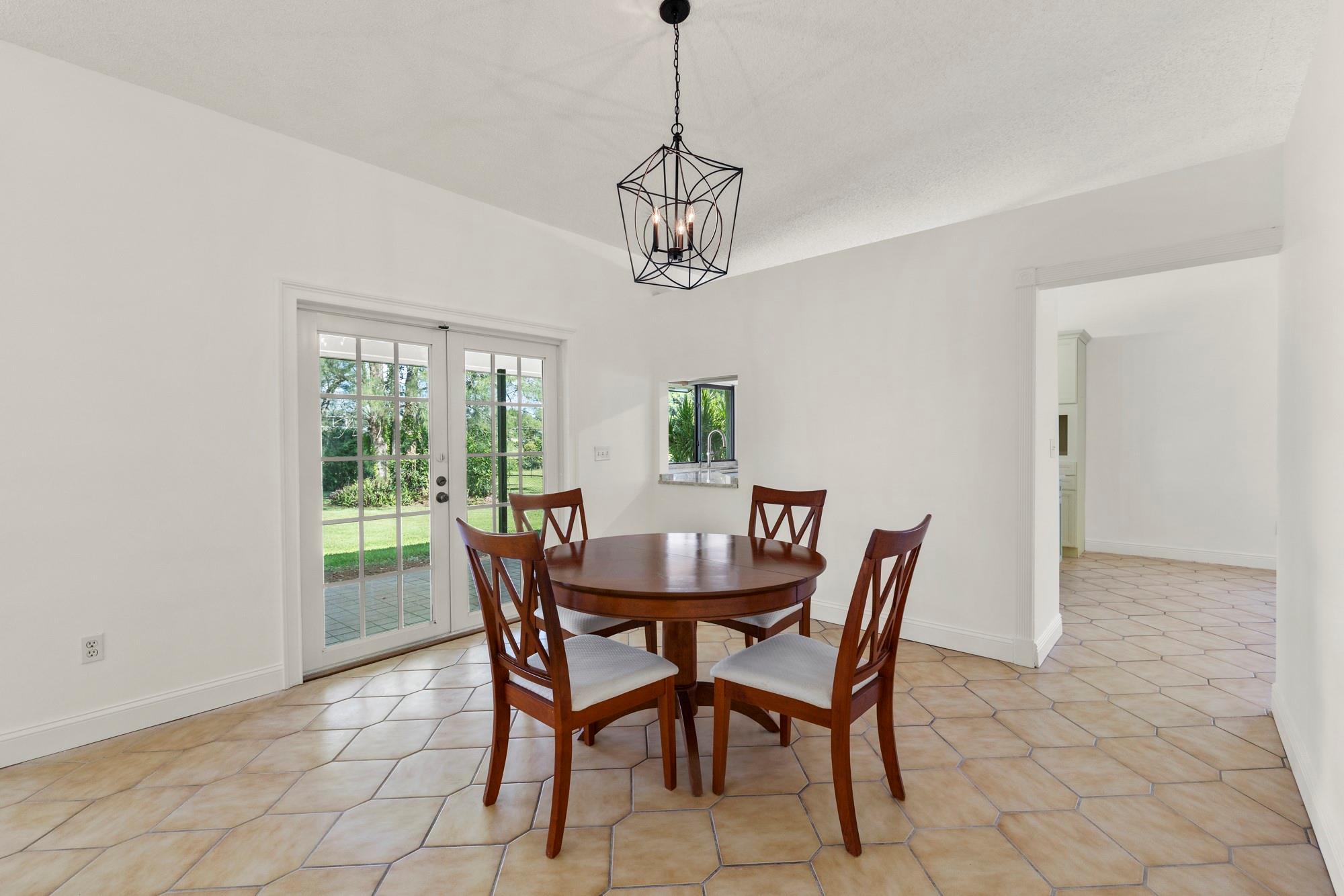 Whippoorwill Lakes - Residential