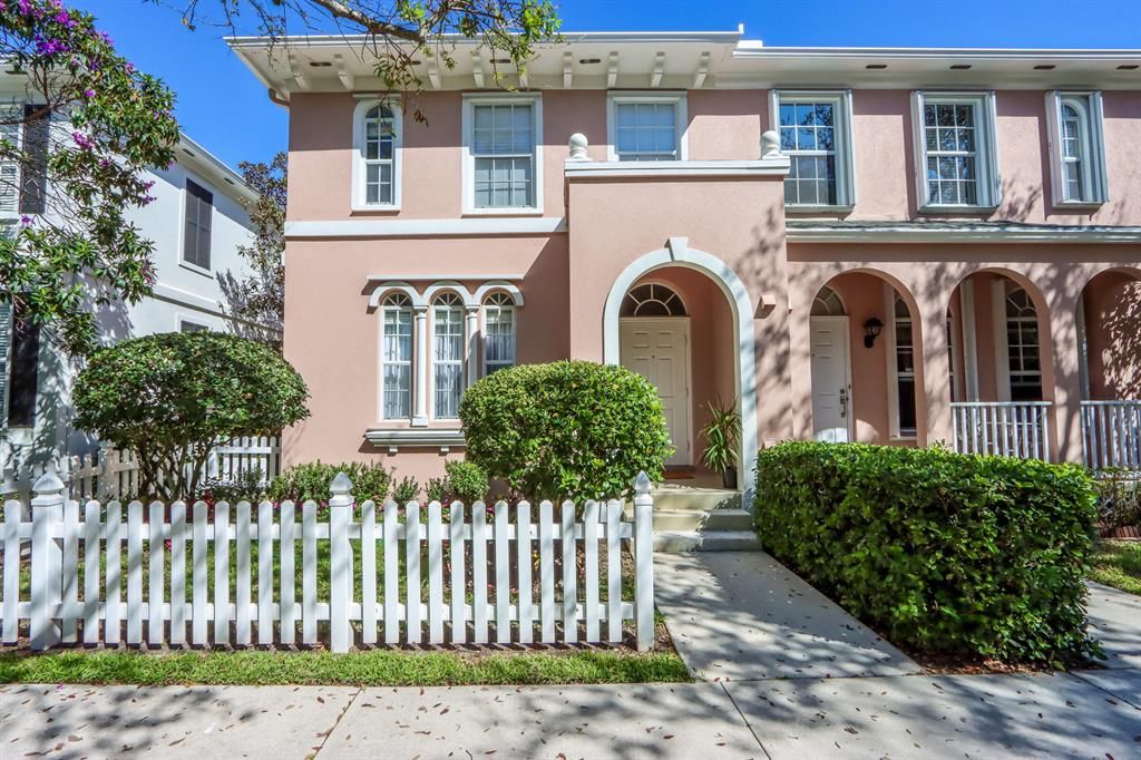 Photo of 137 Farmingdale Drive, Jupiter, FL 33458 (MLS # R10871229)